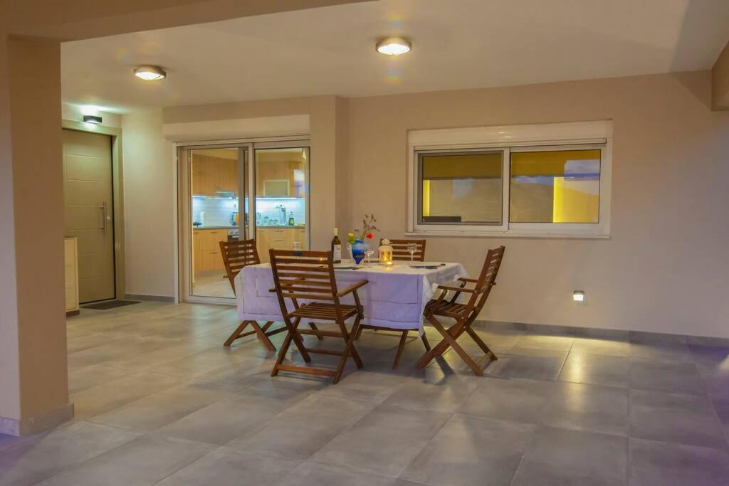 House On The Beach Salamis Exterior photo