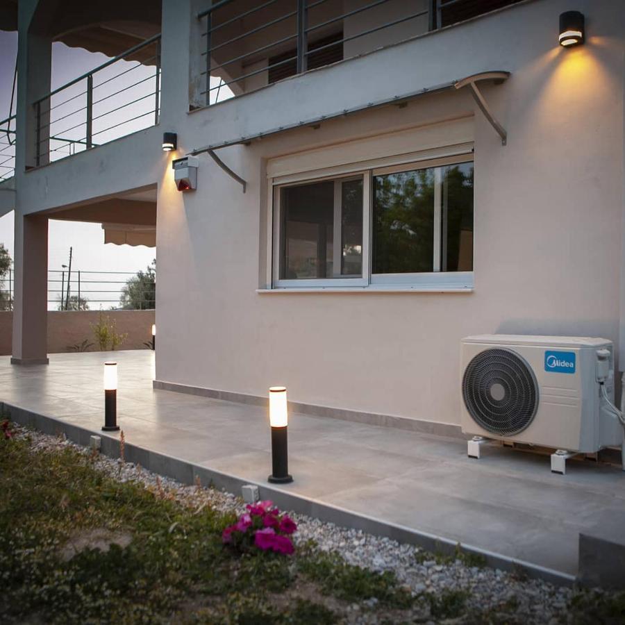 House On The Beach Salamis Exterior photo