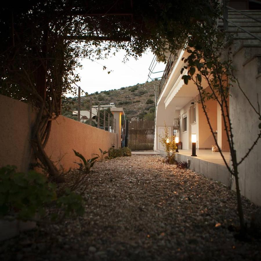 House On The Beach Salamis Exterior photo